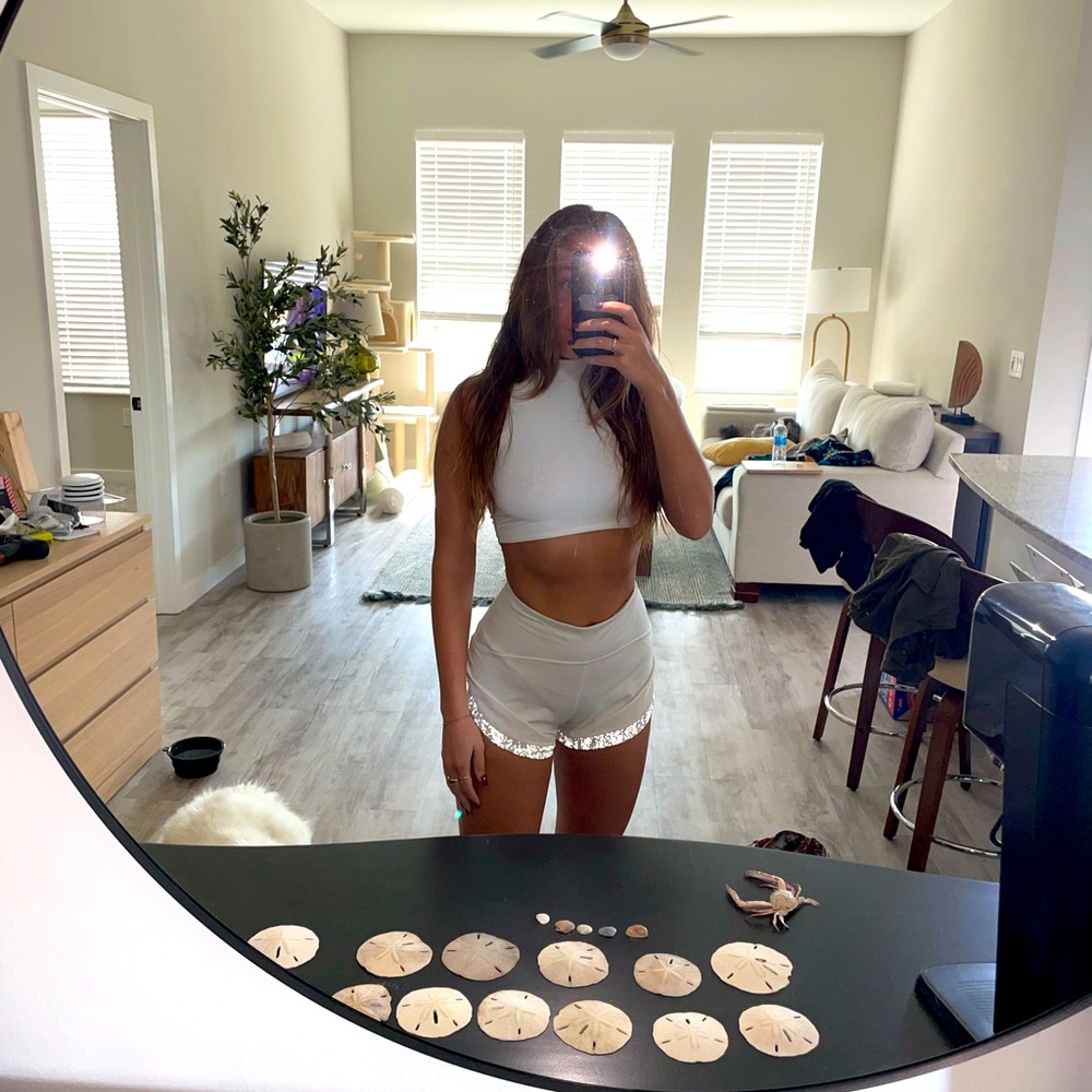 Lulu reflective shorts